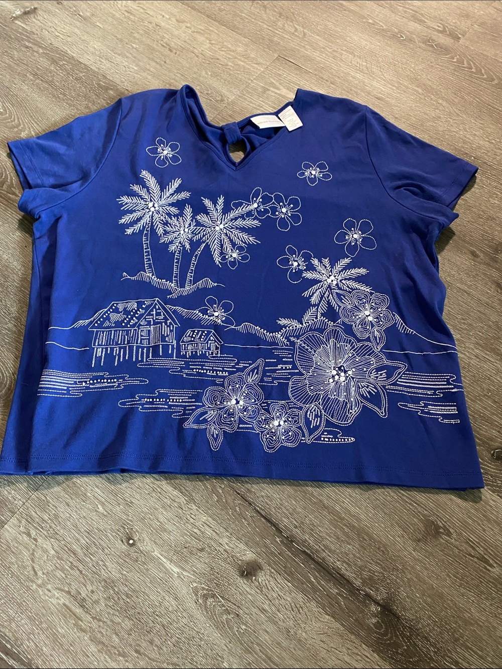 Alfred Dunner Royal Blue Short Sleeve Top with White Tropical Print